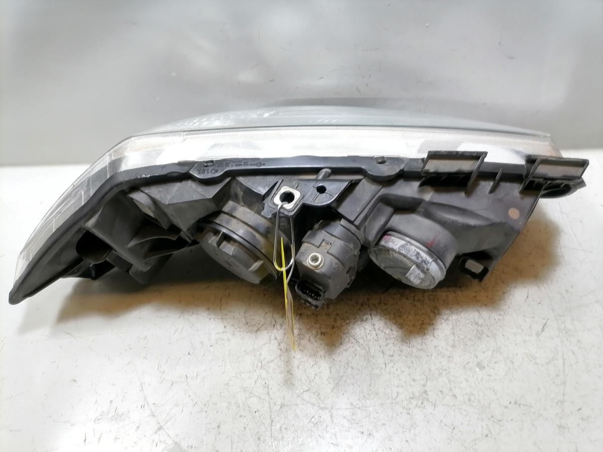 Renault Megane 2 original Scheinwerfer vorn links Halogen Bj.2005